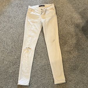 J Brand 811 Skinny Jeans in white (Blanc rest)